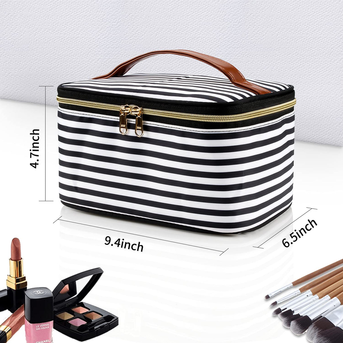Checkered Makeup Bag, Portable Leather Large Cosmetic Bag, Large Capacity  Travel Cosmetic Bag for Women, Lightweight Design and Waterproof Toiletries  Bag ,Brown 