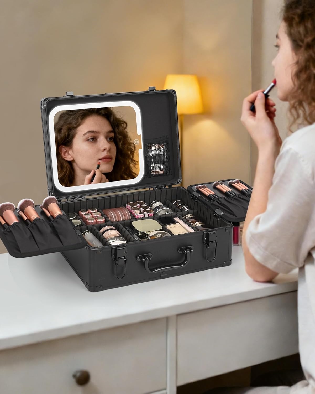 Relavel Medium Makeup Case with Rechargeable Light up Mirror and Adjustable Dividers